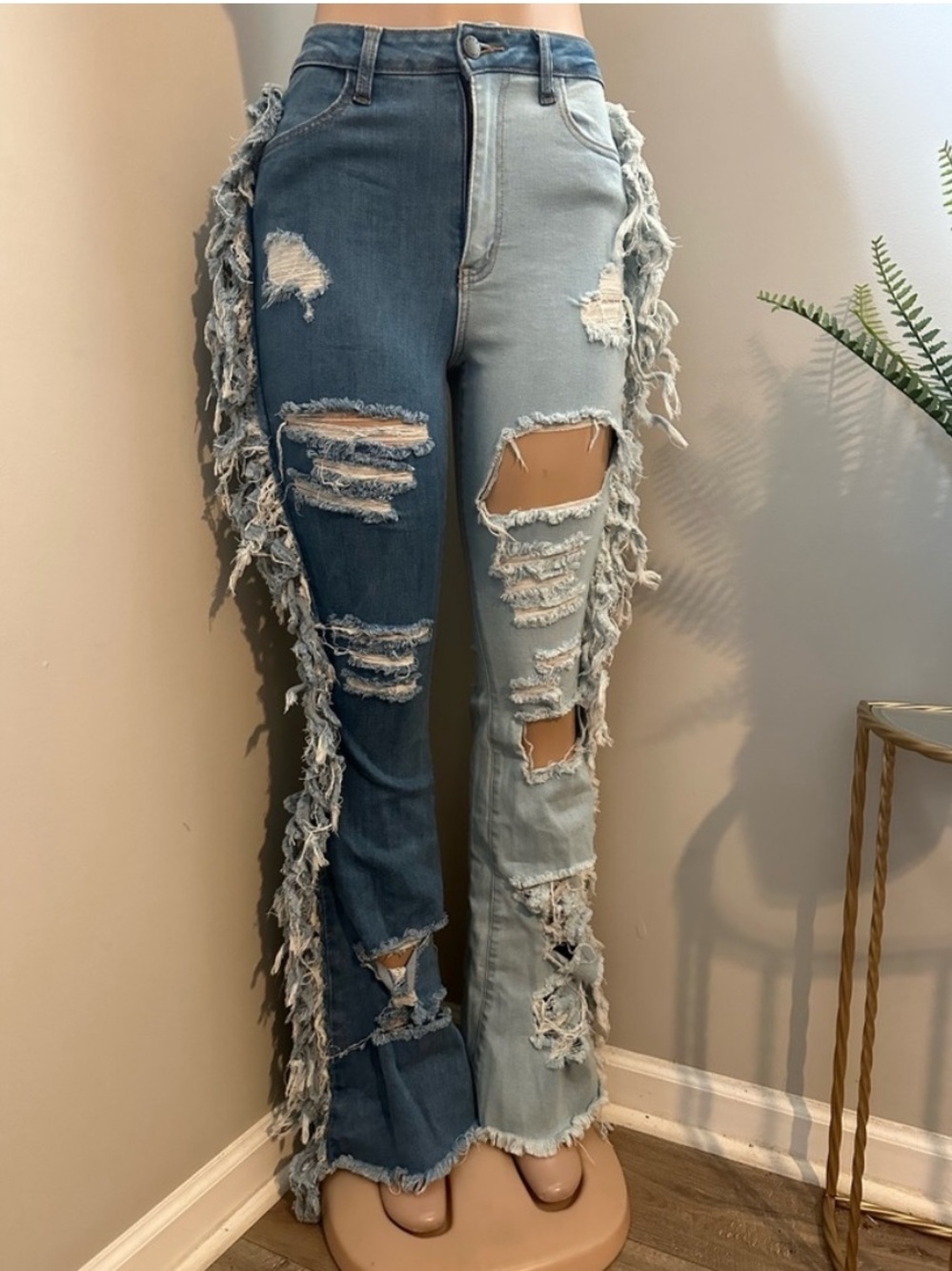 Two-Tone Distressed Women’s Jeans - Blue/Light Blue